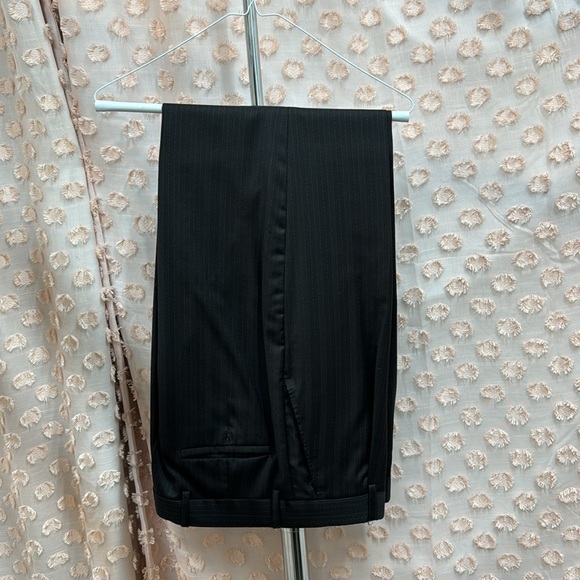 Men’s 2PC Zanetti Italian Wool Brown Suit with Lines - Picture 4 of 4